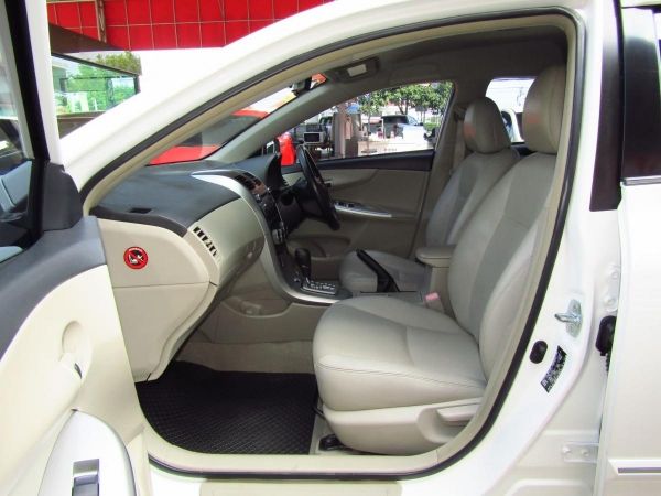 Toyota Altis 1.6G 2011/AT ใช้5,000ออกรถ รูปที่ 4